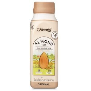Hooray Almond + Hazelnut Milk ฮูเร่ นมอัลมอนด์ผสมนมข้าว