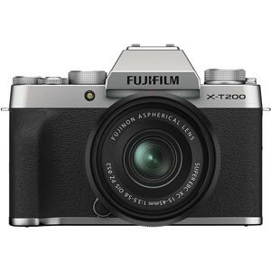 Fujifilm X-T200 Kit with 15-45 mm.