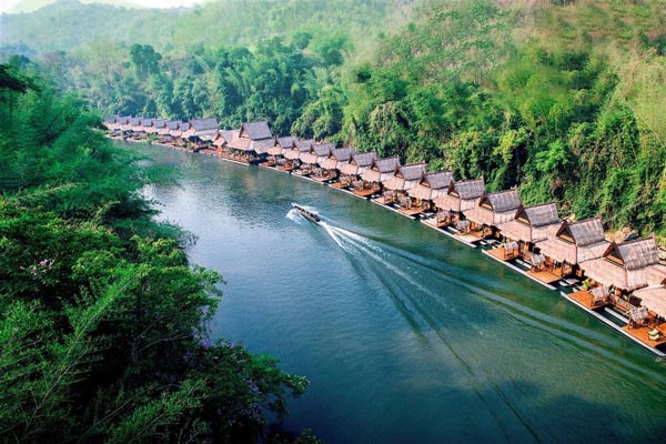เดอะ โฟลตเฮาส์ ริเวอร์แคว รีสอร์ท (The Float House River Kwai Resort) 