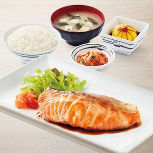 Salmon Set (Teriyaki / Shioyaki) ชุดปลาแซลมอนย่างซีอิ๊ว / ย่างเกลือ