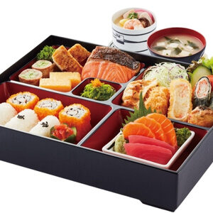 Fuji Bento Sashimi Set with Chawan Mushi ชุดอาหารกล่องฟูจิ ปลาดิบ ไข่ตุ๋น