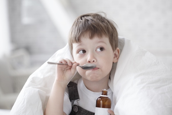 ยาสำหรับเด็กส่วนใหญ่มักเป็นยาน้ำ มีรสหวาน ๆ เพื่อให้เด็กได้ทานยาได้ง่ายขึ้น