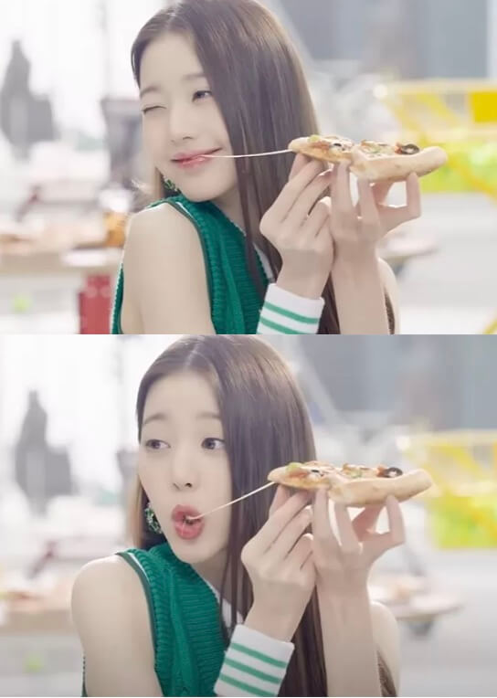 วอนยองถ่ายโฆษณาขณะที่กำลังกินพิซซ่า